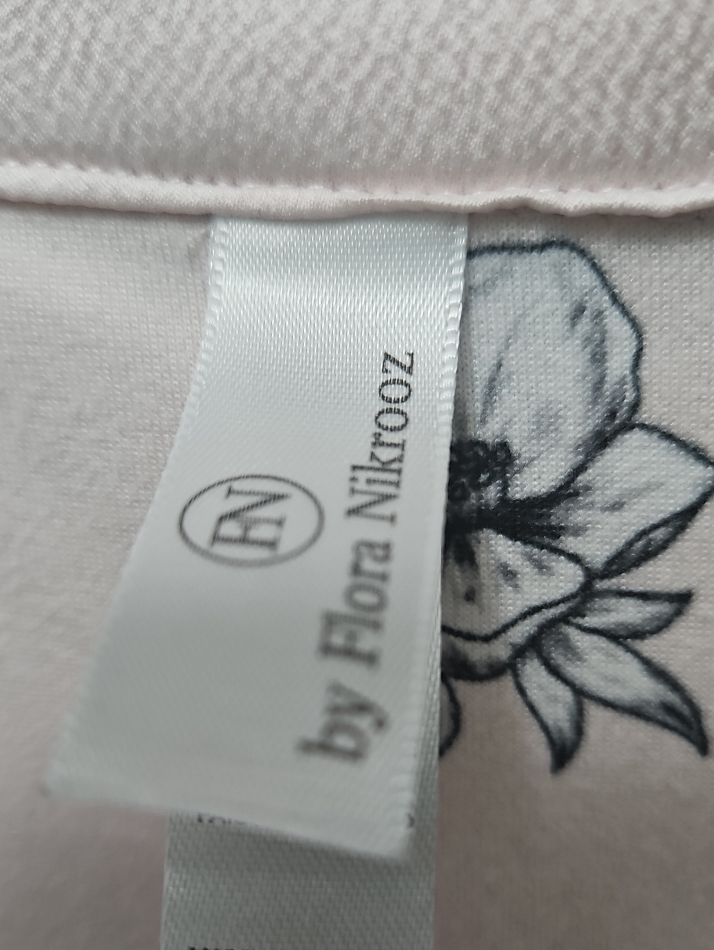 Flora Nikrooz Pale Pink Soft  Pajama Set with Black Floral Sketch - Picture 2 of 14